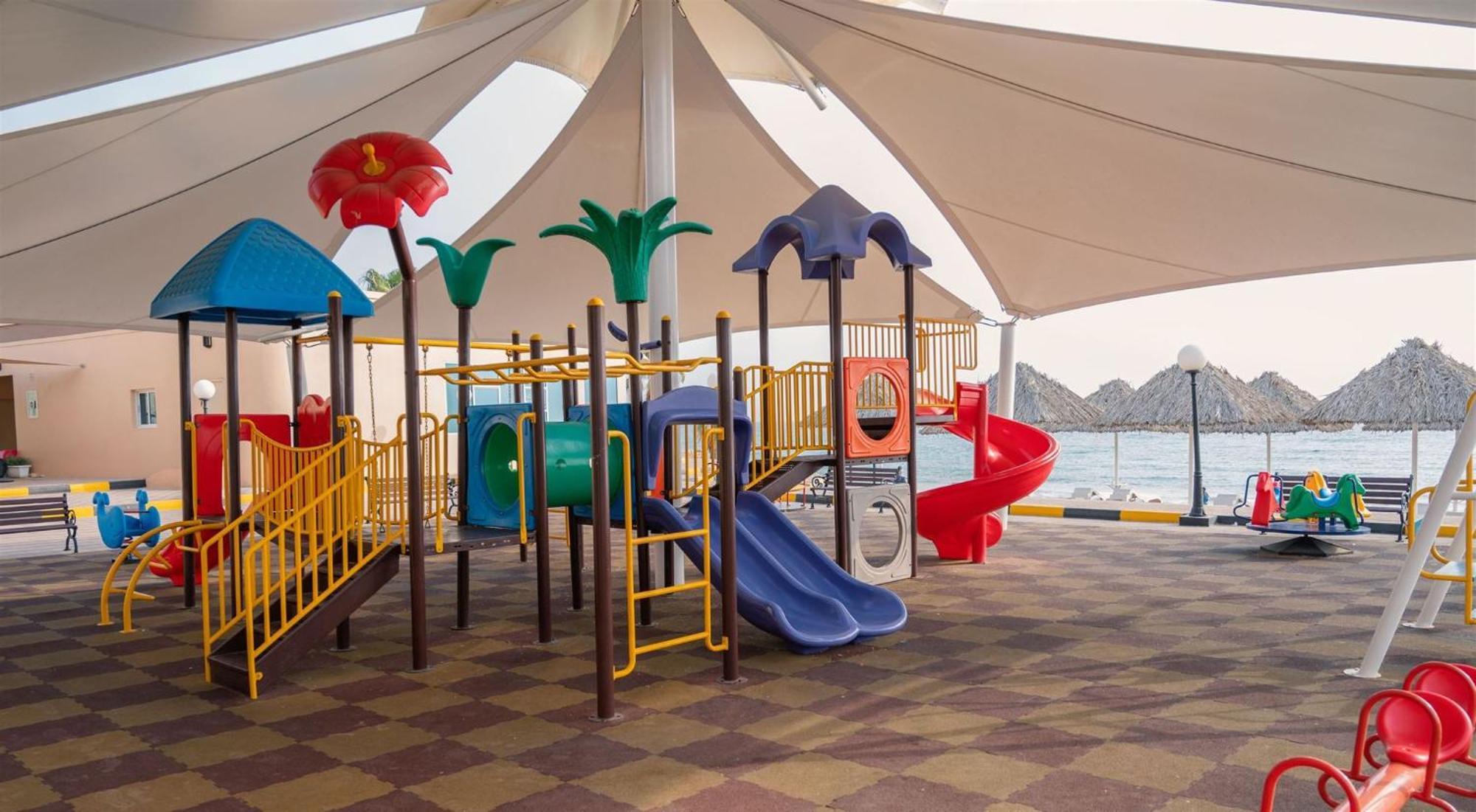 Royal Beach Hotel & Resort Dibba Exterior photo