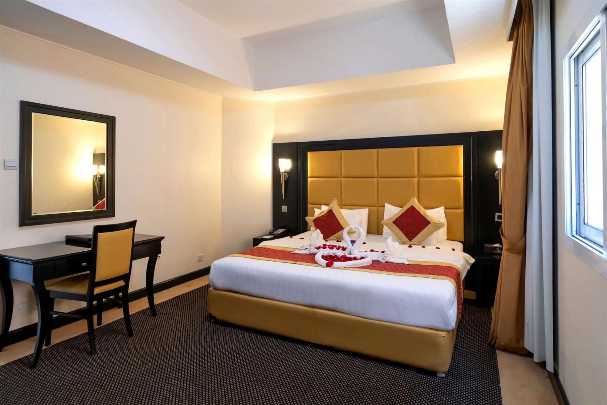 Royal Beach Hotel & Resort Dibba Exterior photo