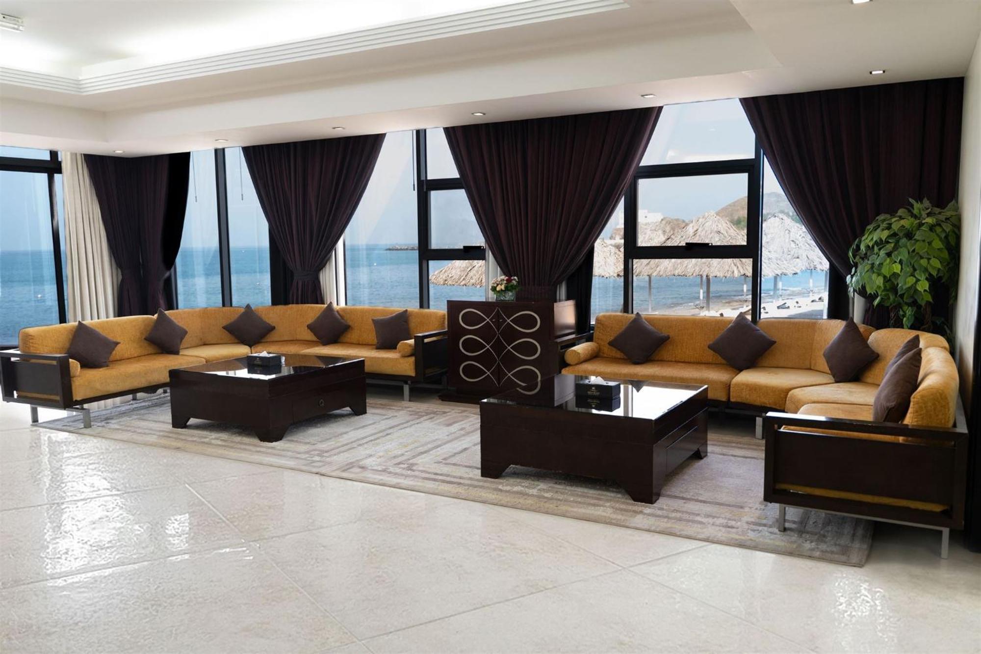 Royal Beach Hotel & Resort Dibba Exterior photo