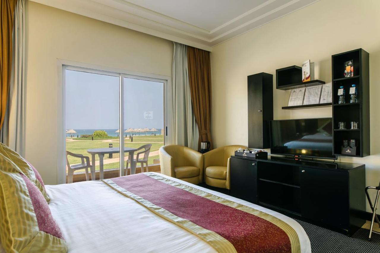 Royal Beach Hotel & Resort Dibba Exterior photo