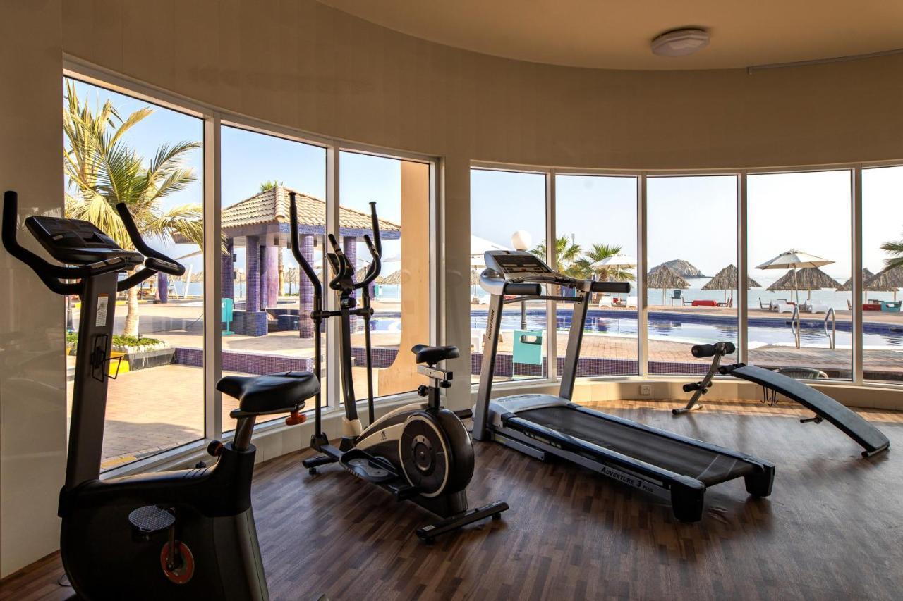 Royal Beach Hotel & Resort Dibba Exterior photo